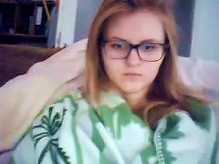 Nerdy Amateur Teen Fingers Her Pussy In Webcam Solo Clip Porn Videos