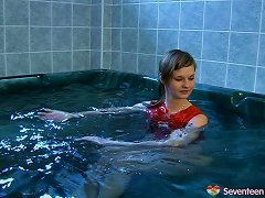 Horny Chick Having A Great Time By Herself In The Jacuzzi Porn Videos
